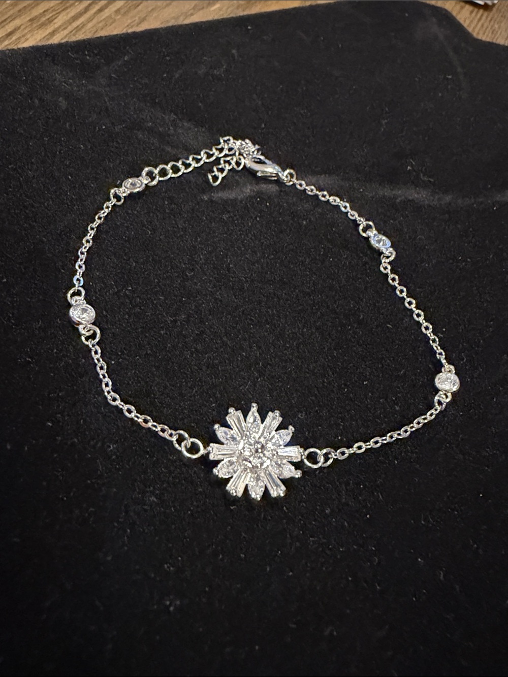 Silver Crystal Snowburst Bracelet - White